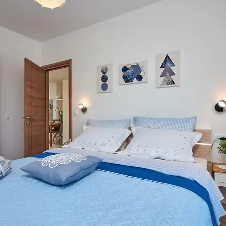 Golubica * 特罗吉尔