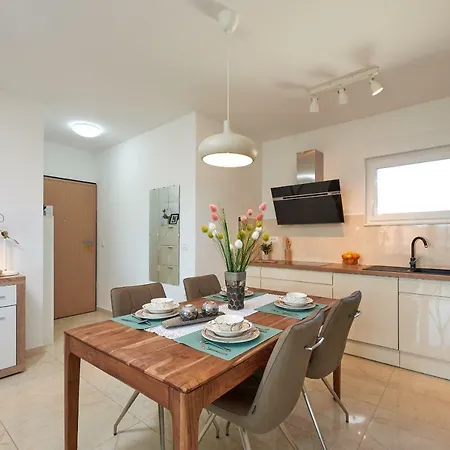 Apartment Golubica Trogir