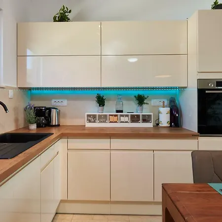 Golubica * تروغير