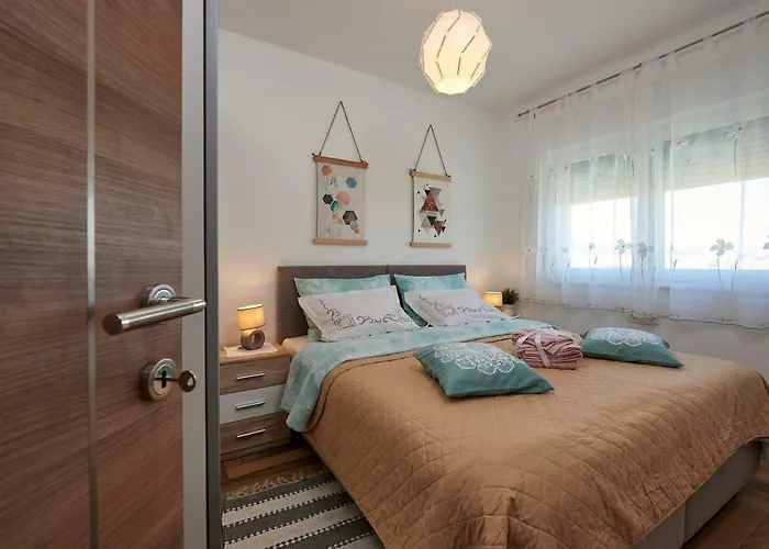 Golubica Трогир